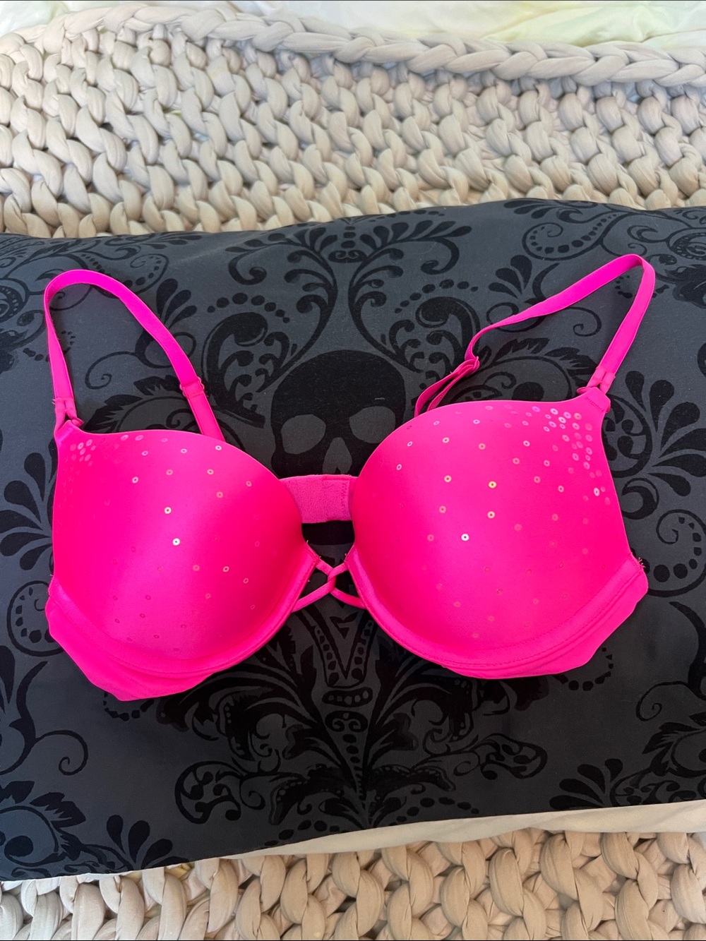 Victoria’s Secret Miraculous Plunge Bra